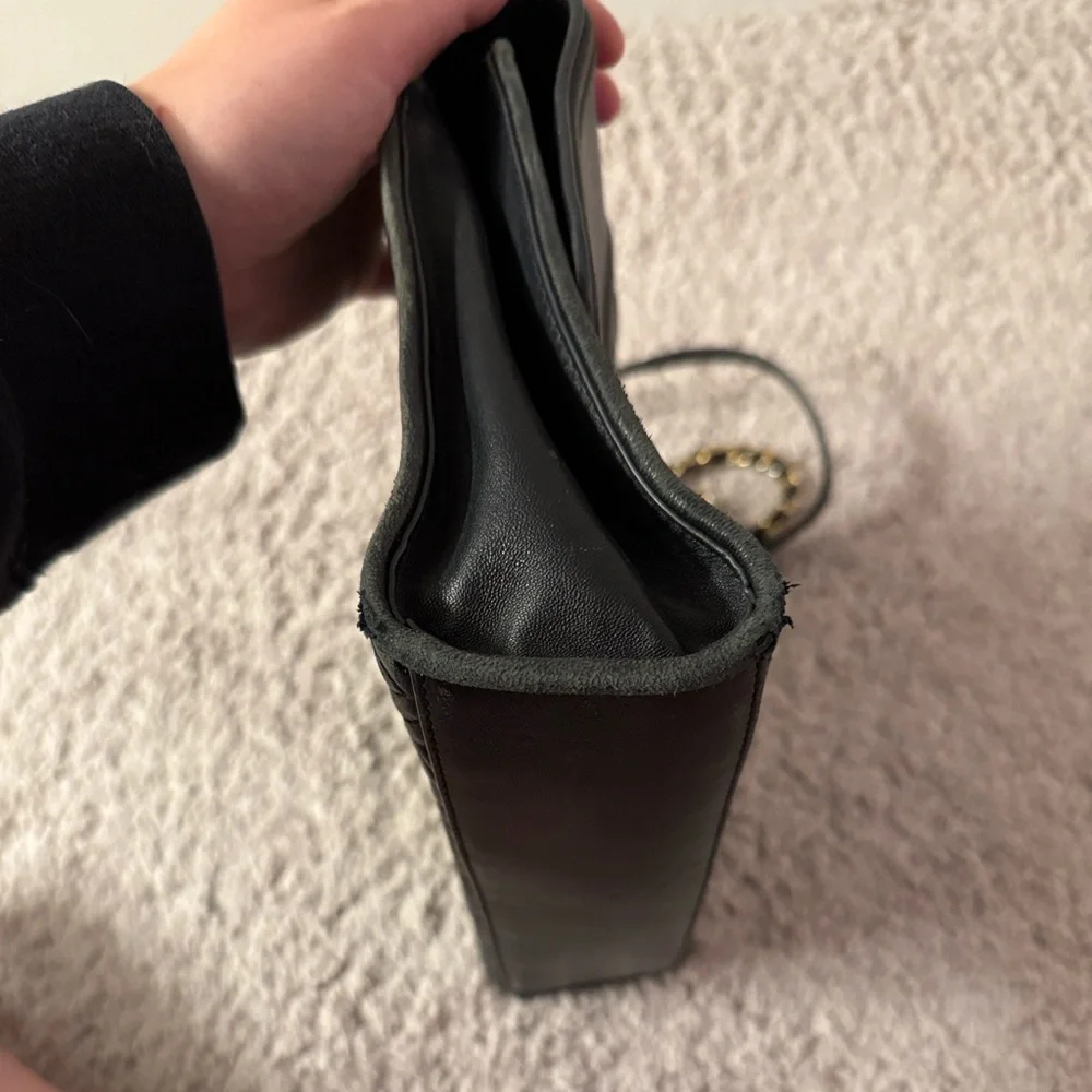 Tory Burch elegant black